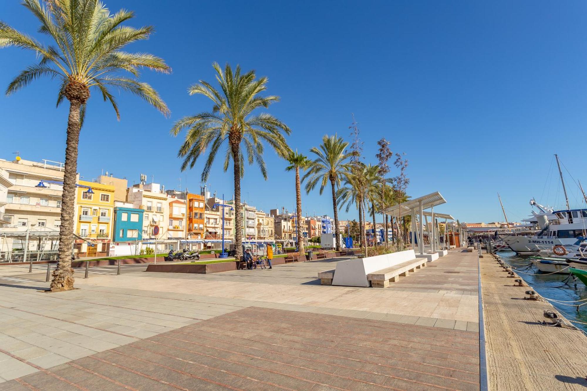 Cosy Apartment. 10Min Walk To The Beach & Train Tarragona Exterior photo